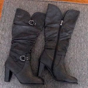 For sale dark grey boots, size 10